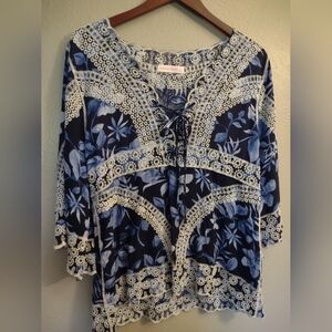 Parami Design Blue & White Floral Embroidered Lace-Up Tunic Top, Size L